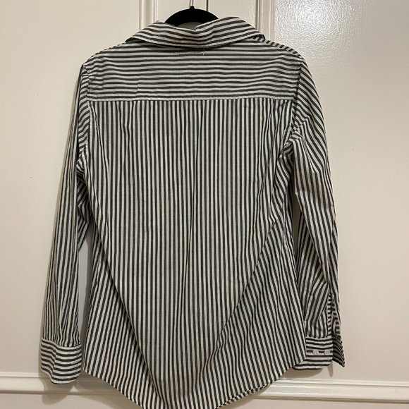 The Lady and the Sailor THE SUNDAY SHIRT IN NAVY STRIPE POPLIN - Picture 5 of 5